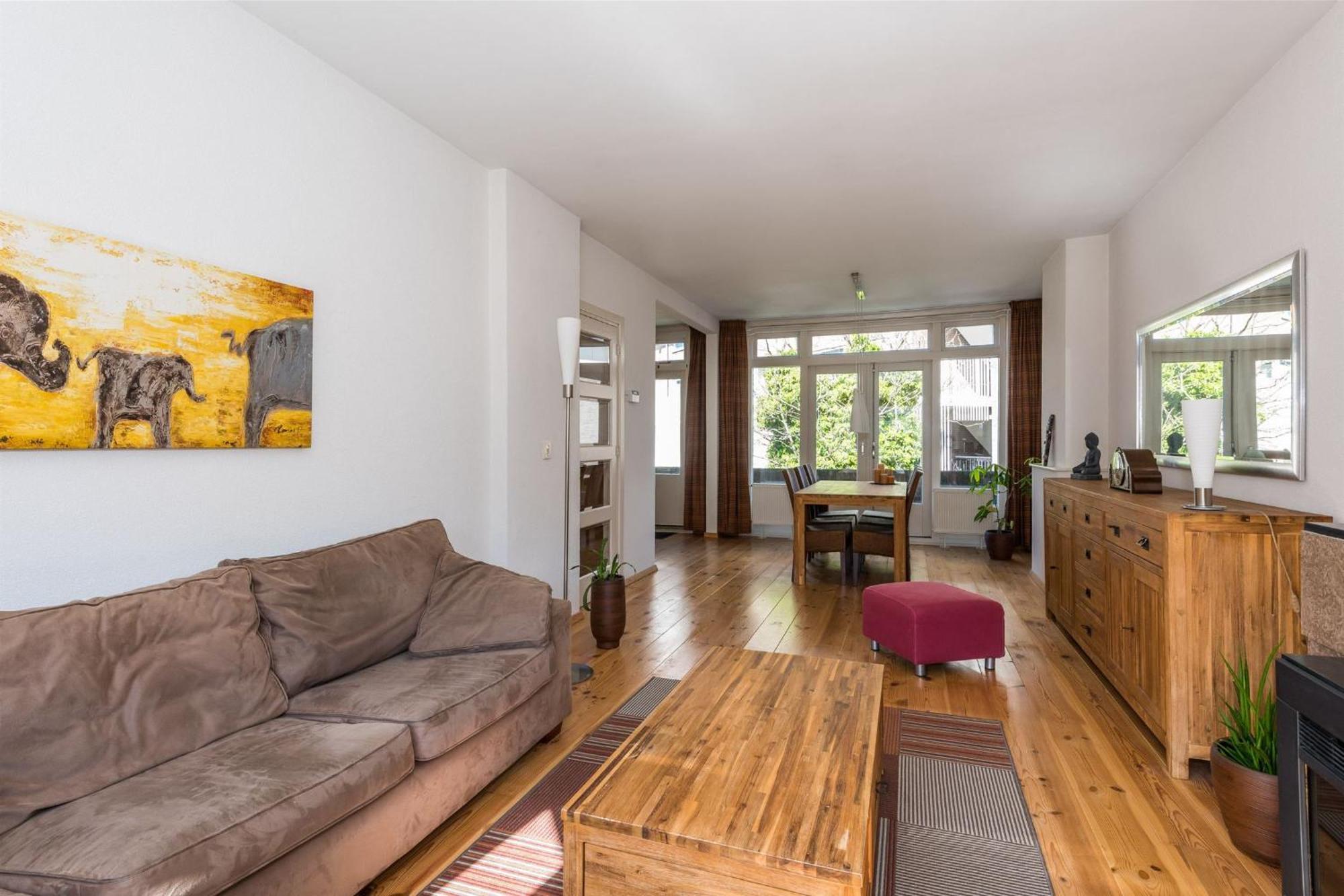 Hiltje - To Apartment