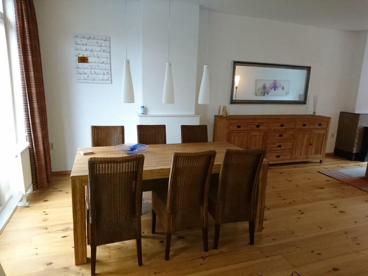 Hiltje - To Apartment